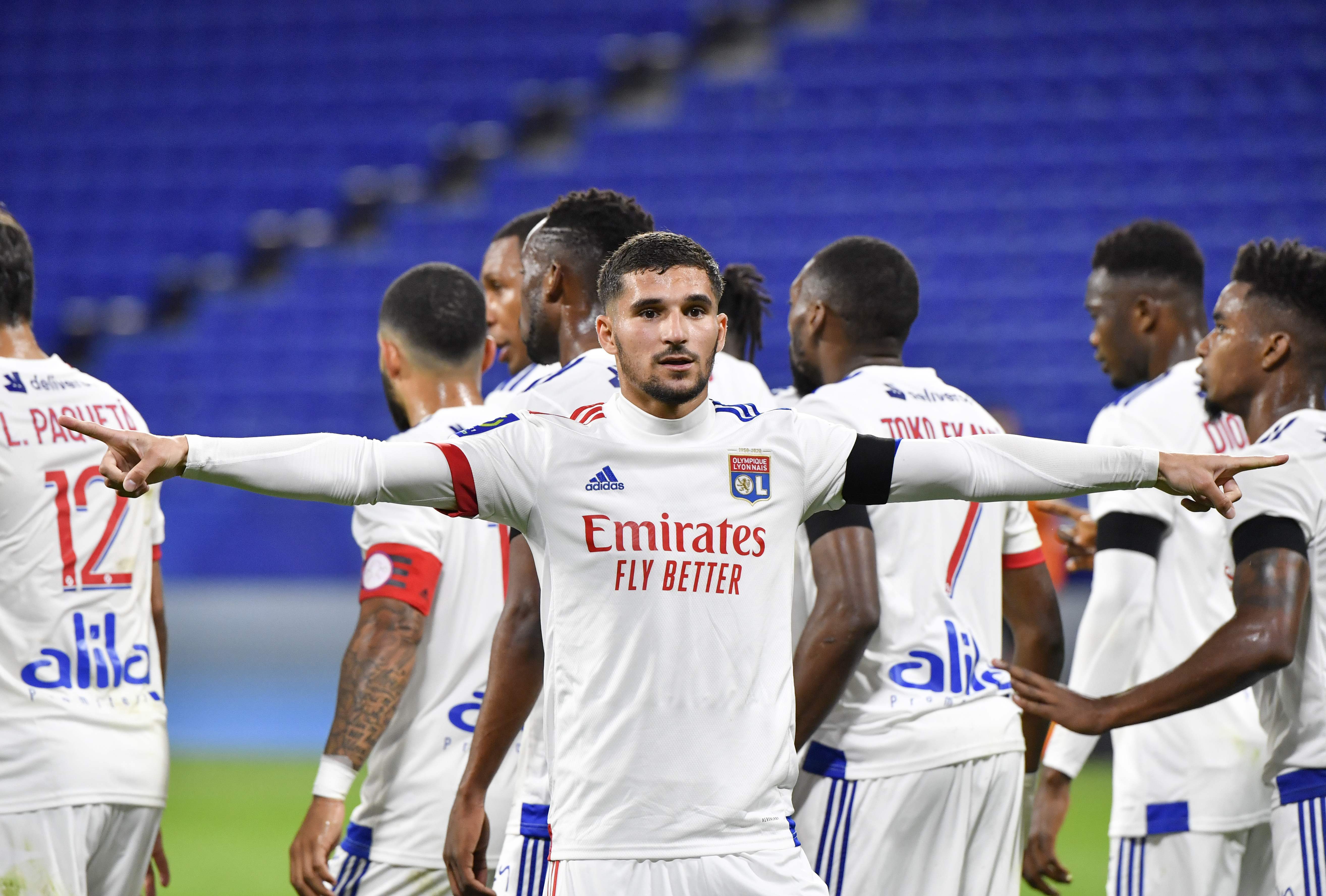 转会期欧联焦点战；里昂遗憾出局；引发热议；赛季目标并未改变的简单介绍